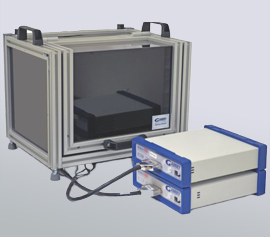 Synchronisiertes Bipotentiostatensystem und Faradayscher Käfig / Dunkelkammer zur Kalibration des Bipotentiostaten und der optischen Leistung der Anregungs-LED vor Messbeginn